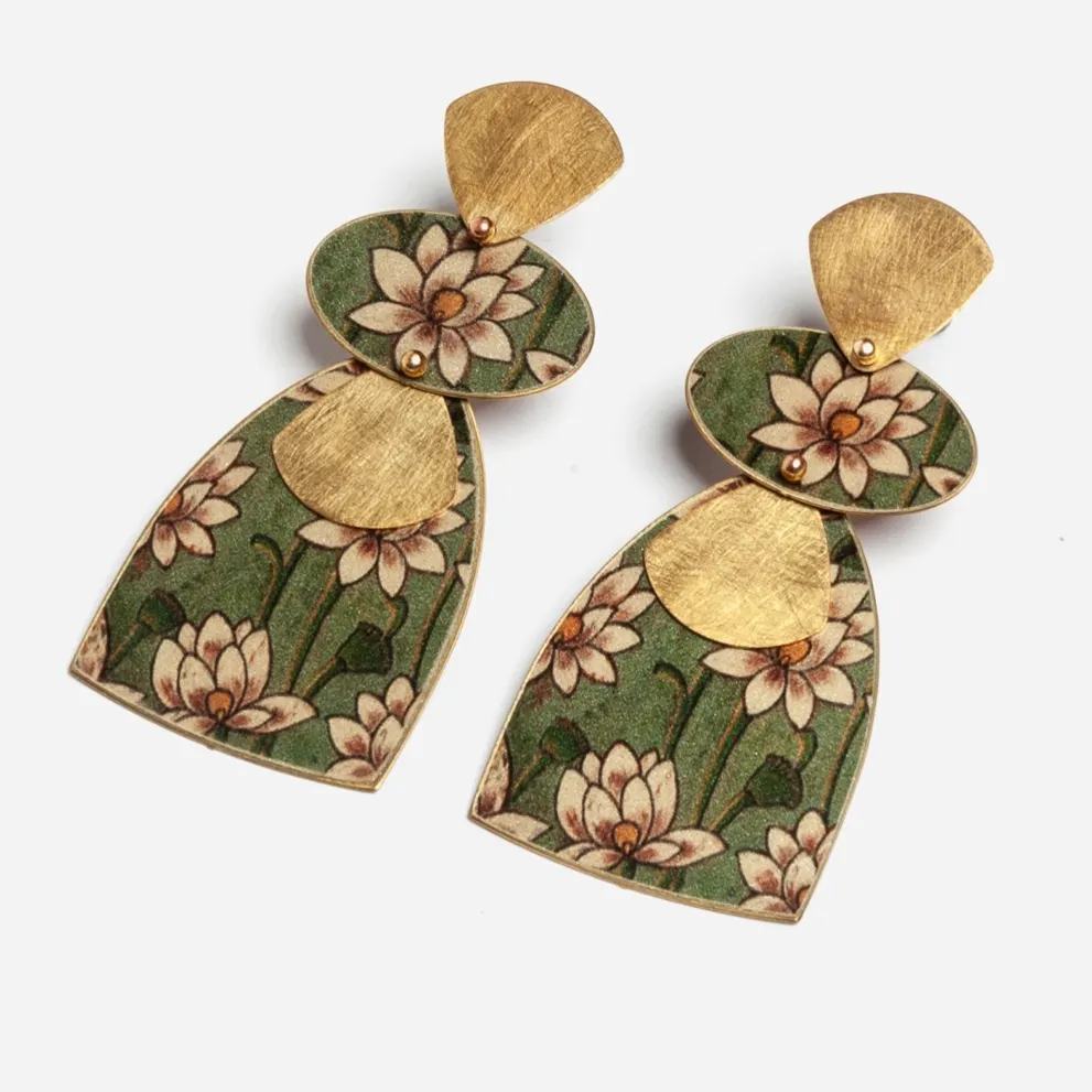Orecchini reversibili con pendenti a campana