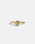 Yellow gold ring with champagne diamond and decorated bezel