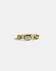 Anello con zaffiri verdi taglio rosetta e diamanti bianchi