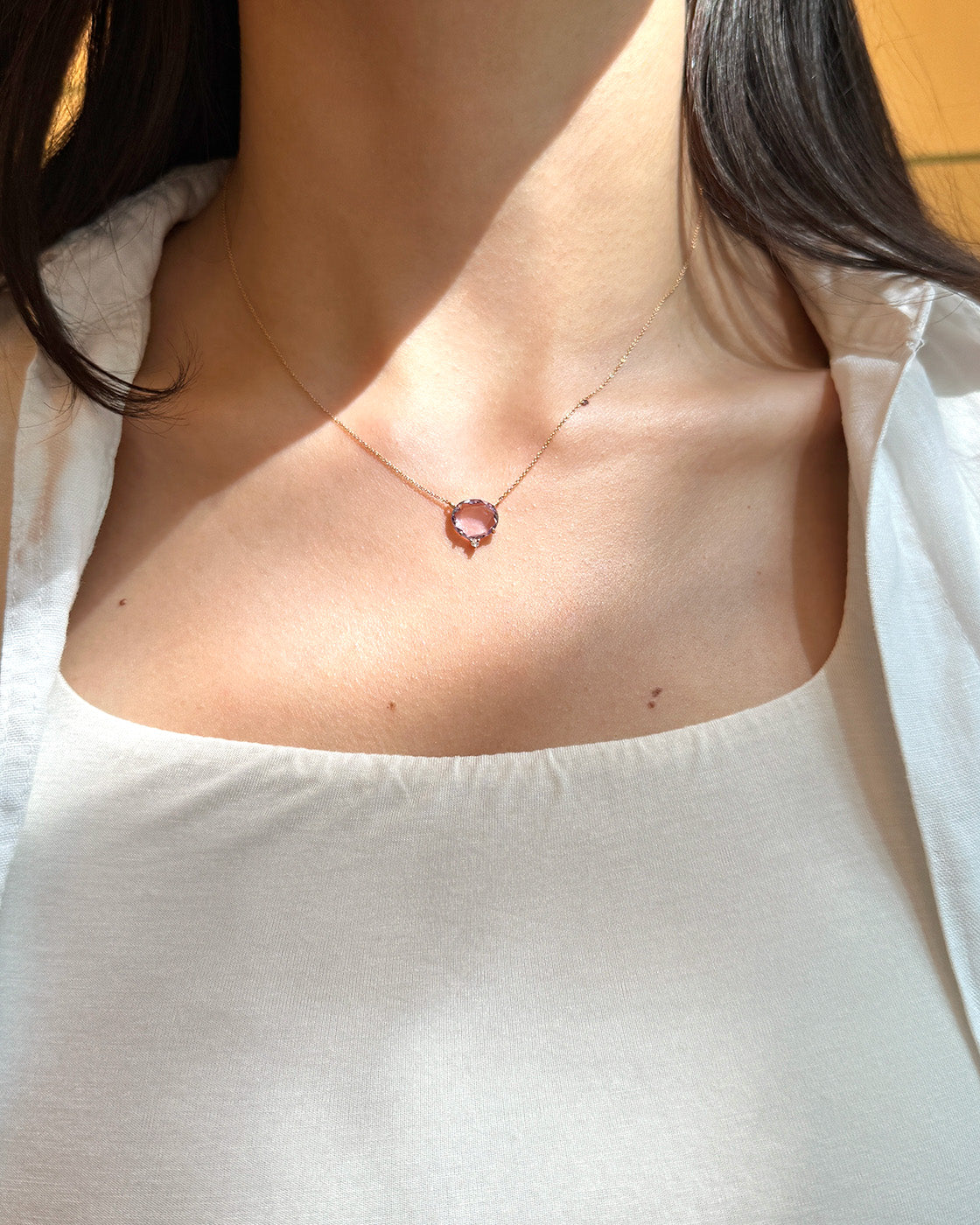 Collana in oro rosa con ametista e diamante bianco