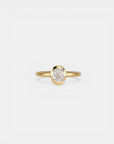 Yellow gold ring with oval composition of diamonds