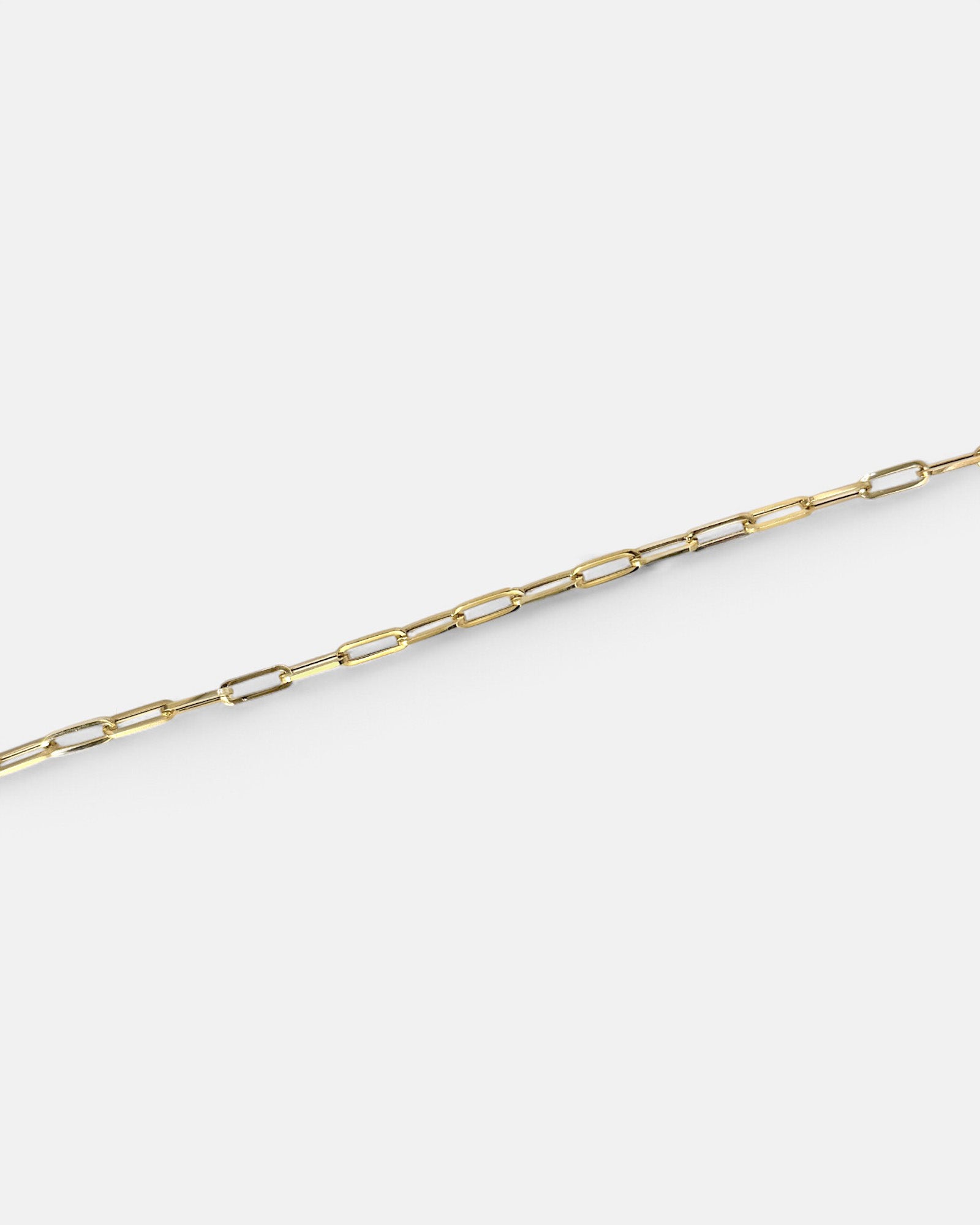 Bracciale paperclip a maglie piatte