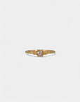 Anello in oro giallo con diamante champagne e gambo decorato