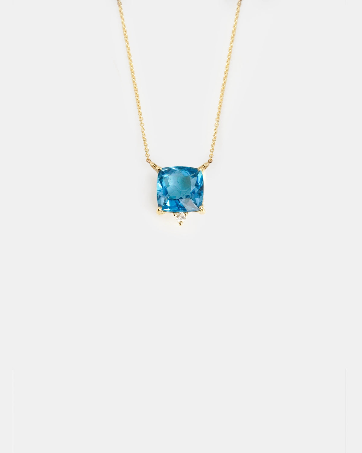 Collana in oro giallo con topazio London quadrato e diamante bianco