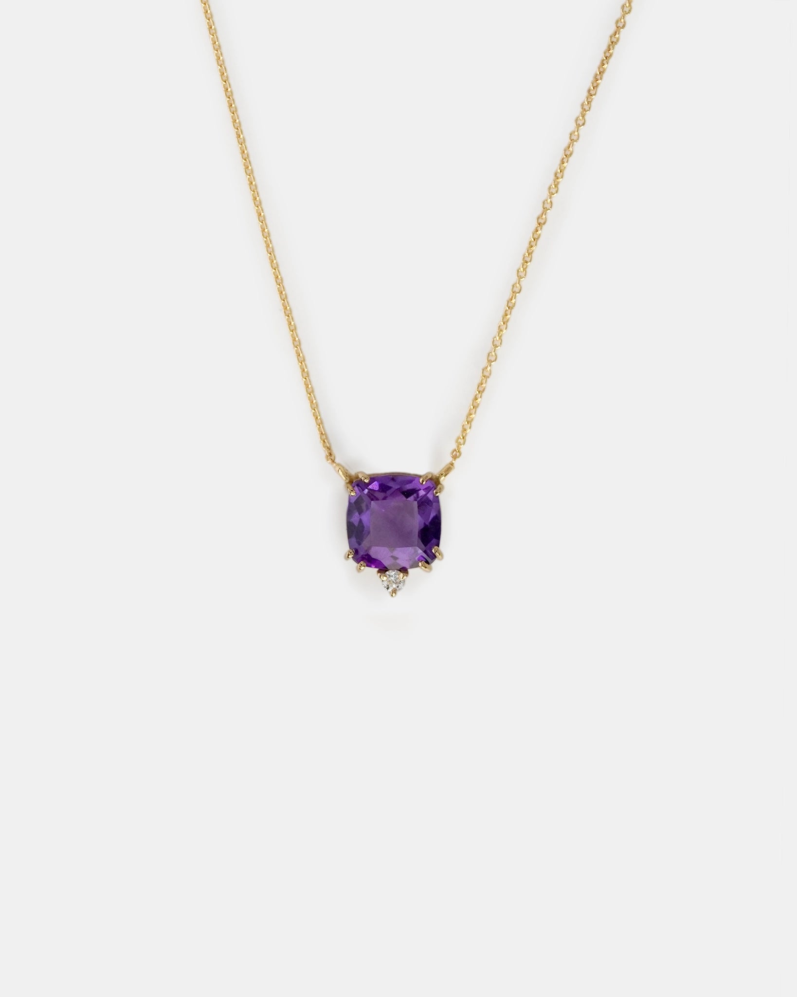 Collana in oro giallo con ametista quadrata e diamante bianco