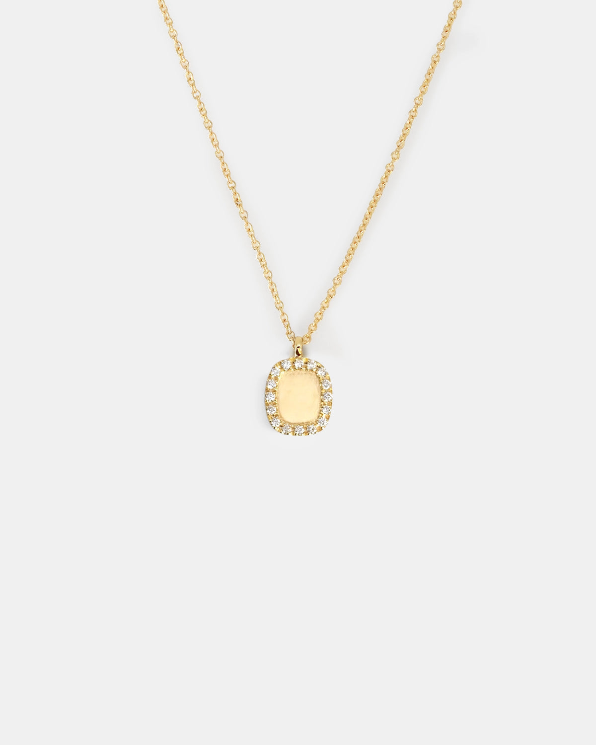 Yellow gold necklace with rectangular pendant with white diamond contour