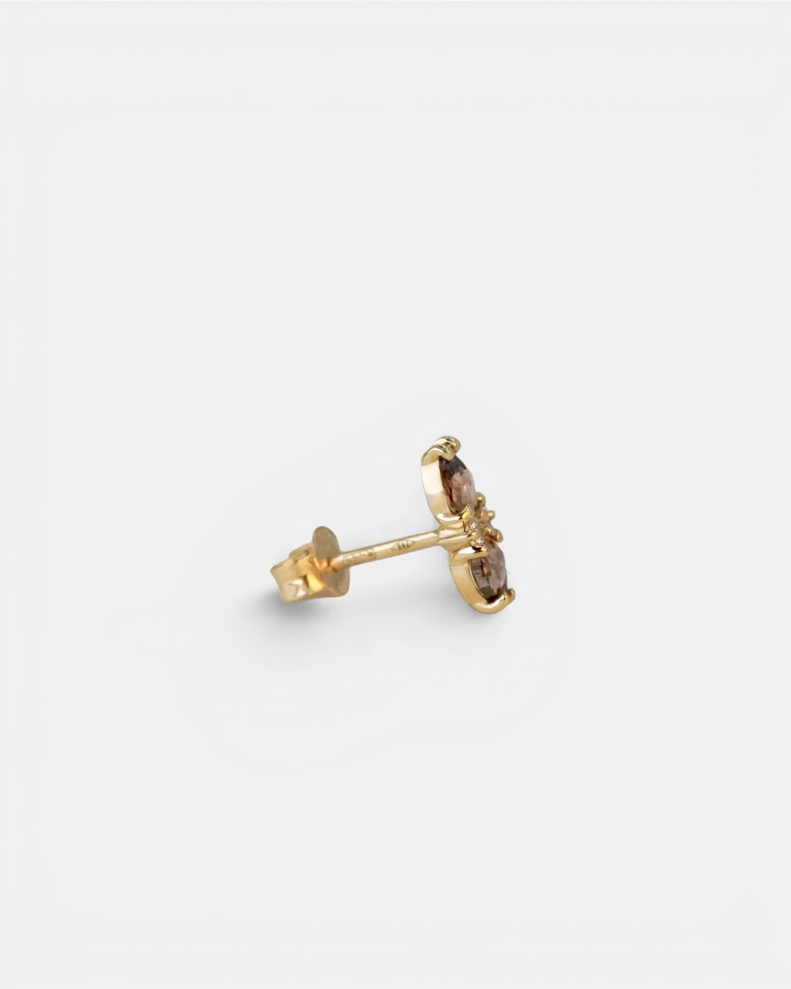 Yellow gold earrings with champagne diamonds and white diamonds