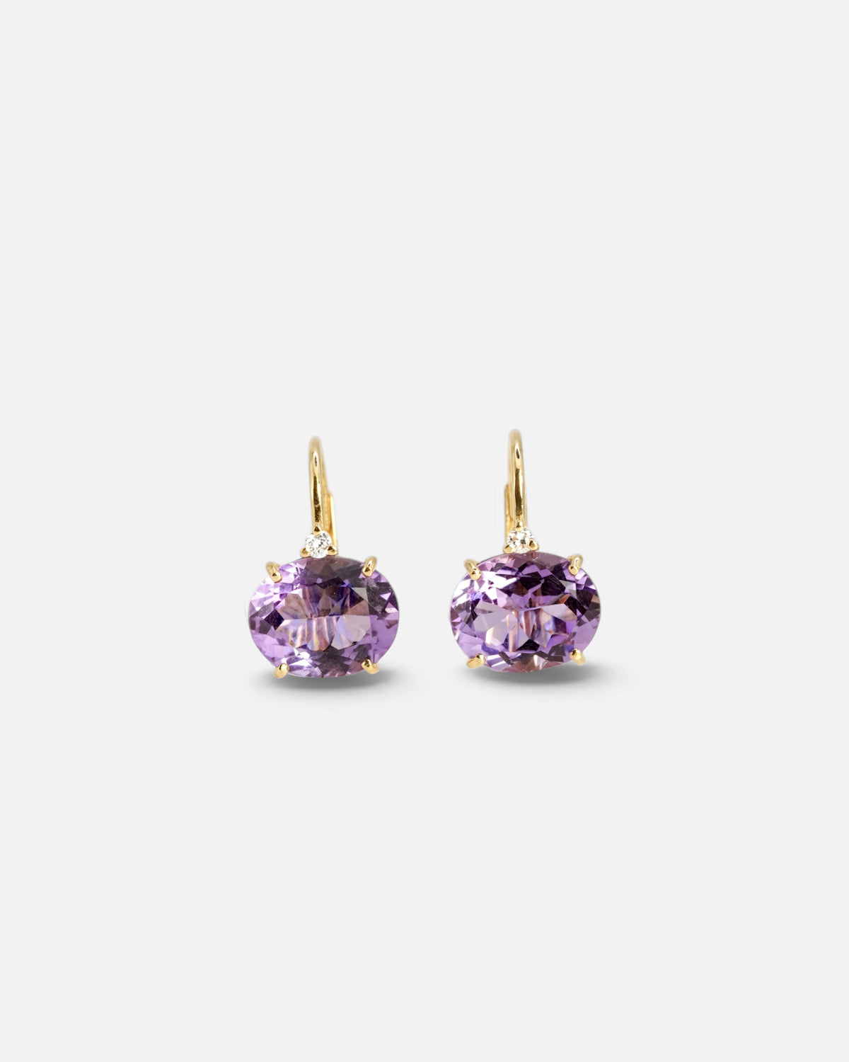 Yellow gold earrings with oval amethyst and white diamonds