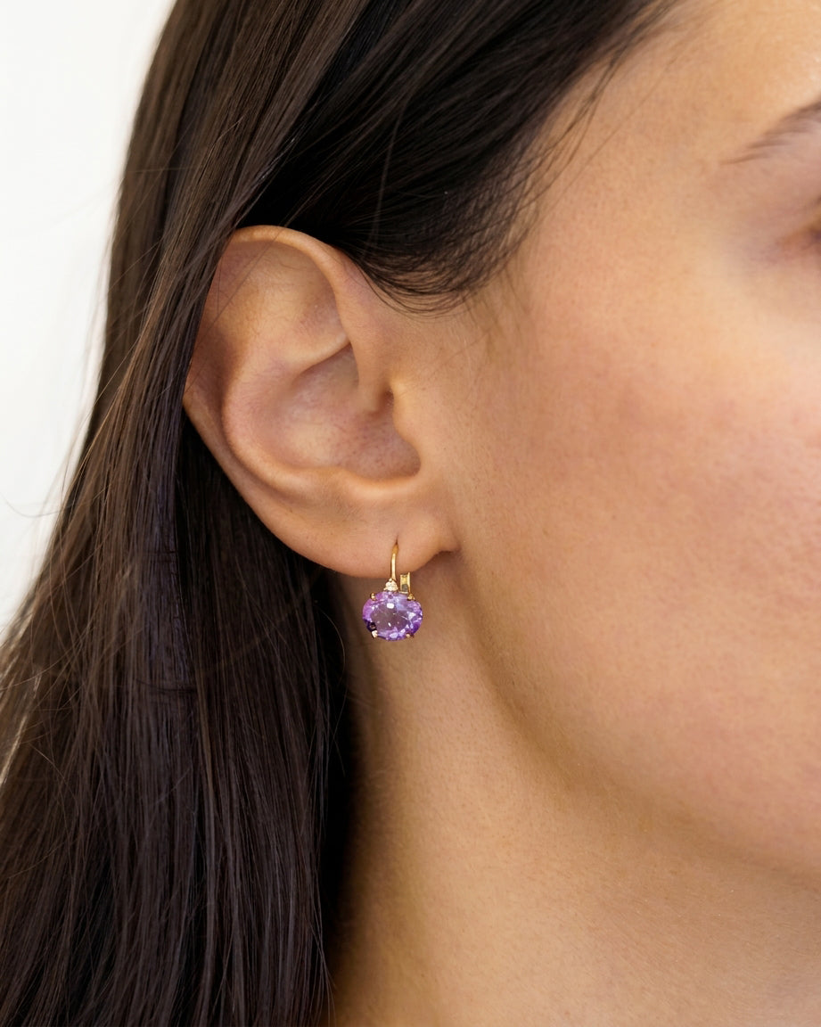 Yellow gold earrings with oval amethyst and white diamonds